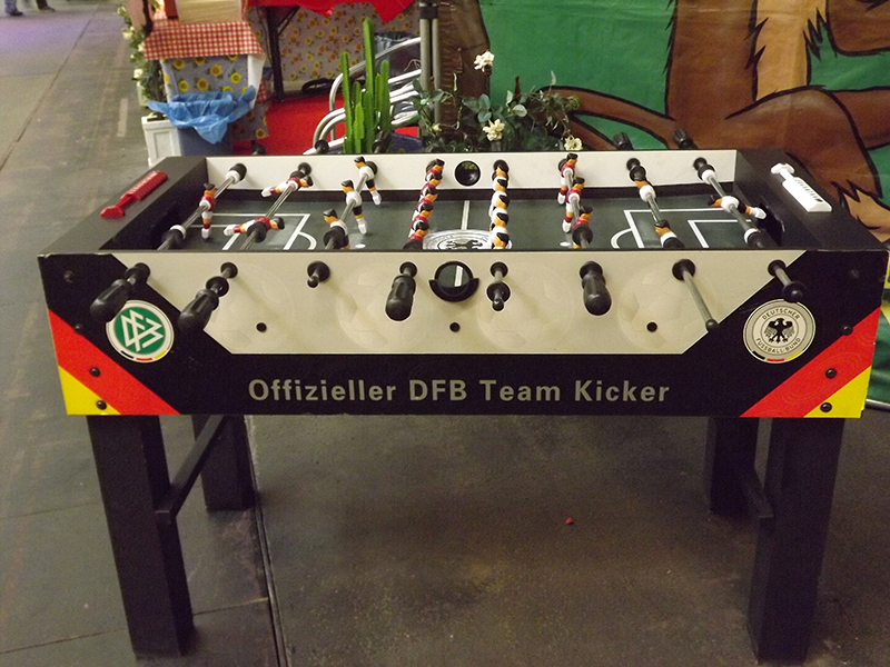 Tischfußball / Tisch- Airhockey
